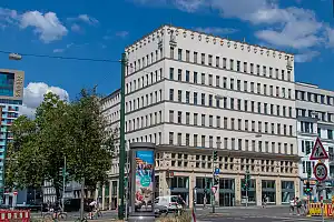Ladenlokal - Handelsfläche mieten Düsseldorf - 254qm + 83qm